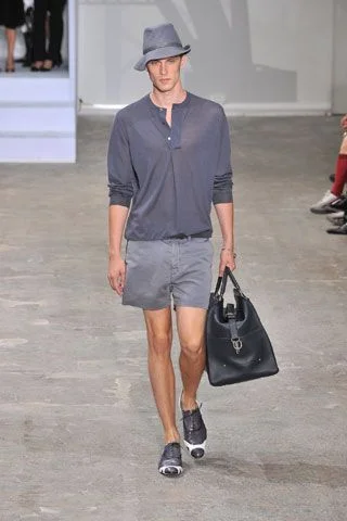 Look 32